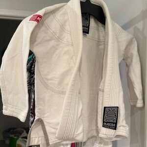 White Maeda Jiu Jitsu Gi M0000
